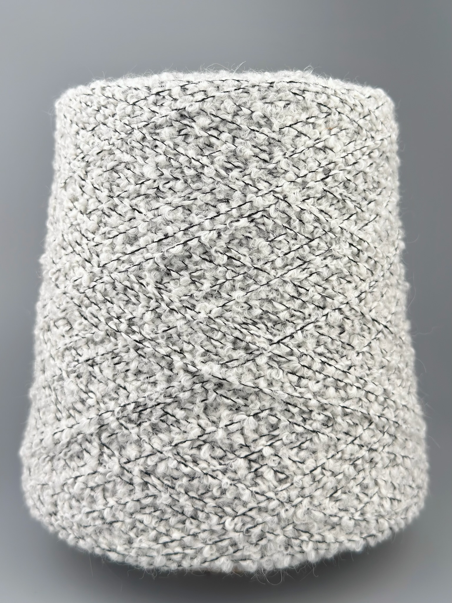 Zegna Baruffa Igloo Nm 2000 – Bouclégarn aus Merinowolle und Mohair col. Grau Mélange foto 2